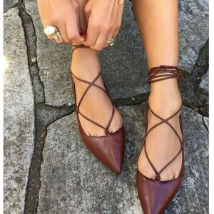 WHBM RICH MAHOGANY LACE UP FLATS